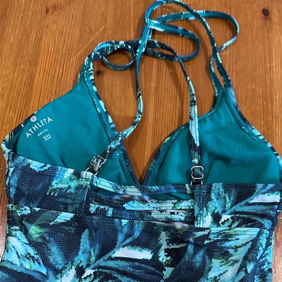 Athleta Teal and Black Tropical Halter Top - Picture 6 of 9